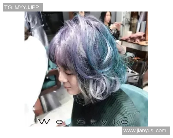 挑染发型的足球明星是谁他在场上场下的风格与魅力分析 挑染发型的足球明星是谁他在场上场下的风格与魅力分析