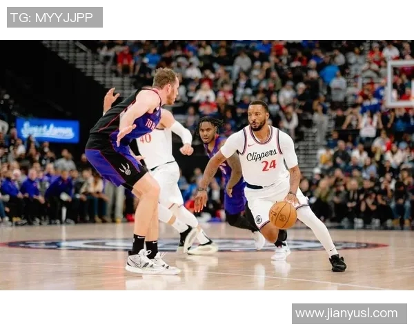 快船与猛龙精彩对决高清图片集锦回顾篮球盛宴瞬间